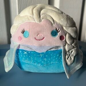 8inch Elsa Squishmallow